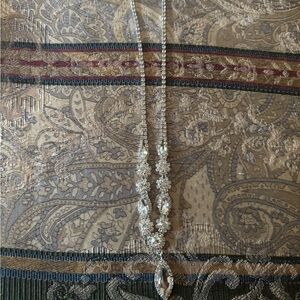 Elegant Silver Necklace